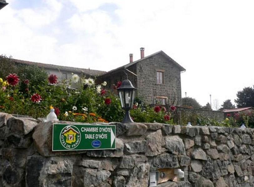 Chambres D'Hotes La Cime Beaujolaise Poule-les-Echarmeaux Exterior photo