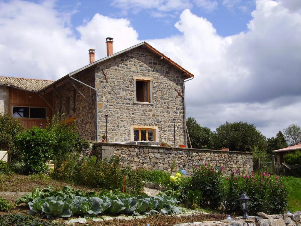 Chambres D'Hotes La Cime Beaujolaise Poule-les-Echarmeaux Exterior photo